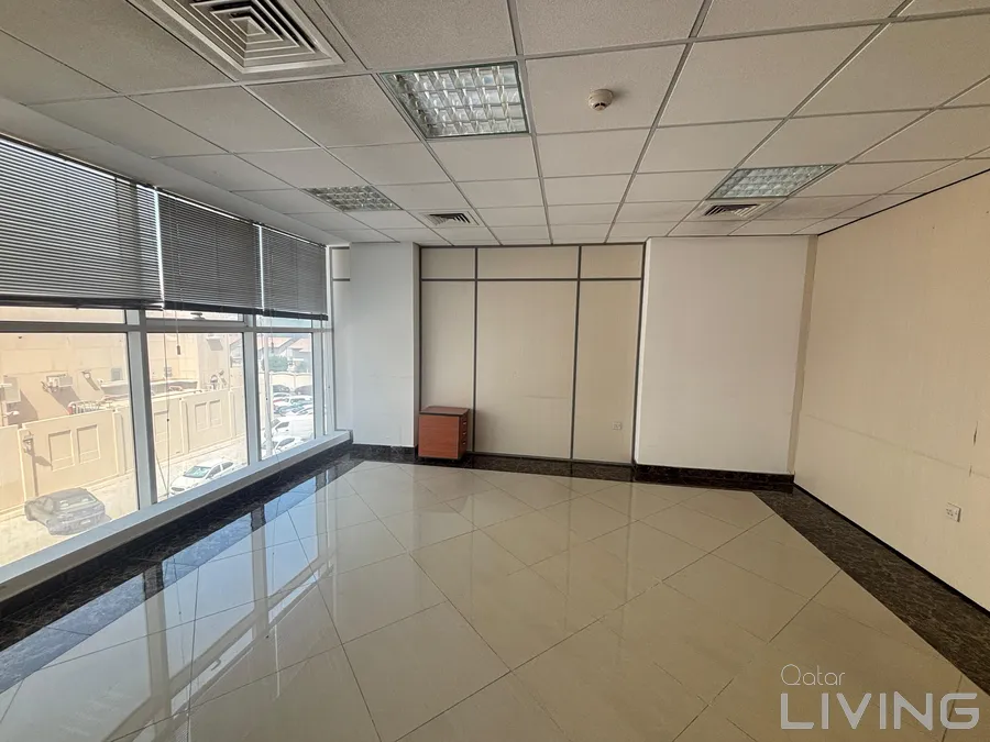 IMG-20250923-WA0056-1762003981486-10499272099-1225_900x675